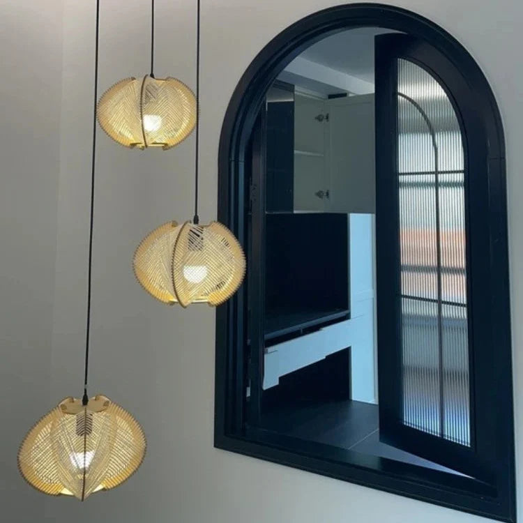 Wabi-Sabi Handmade Seashell Shape Pendant Light