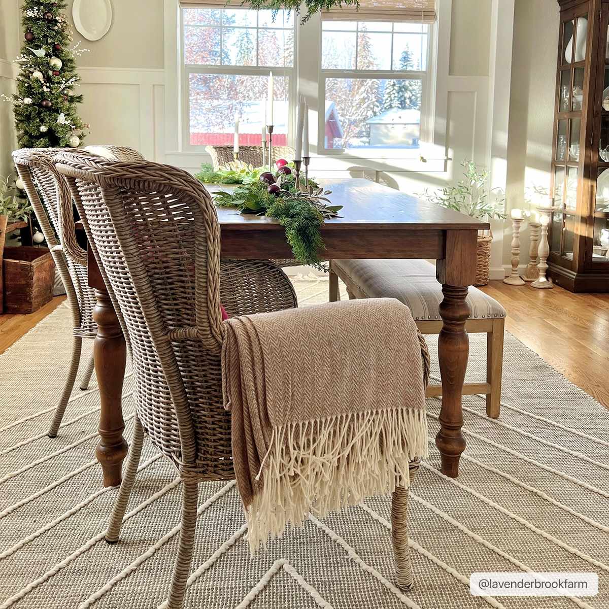 Marbletown Jute&Wool Blend Rug with Tassels