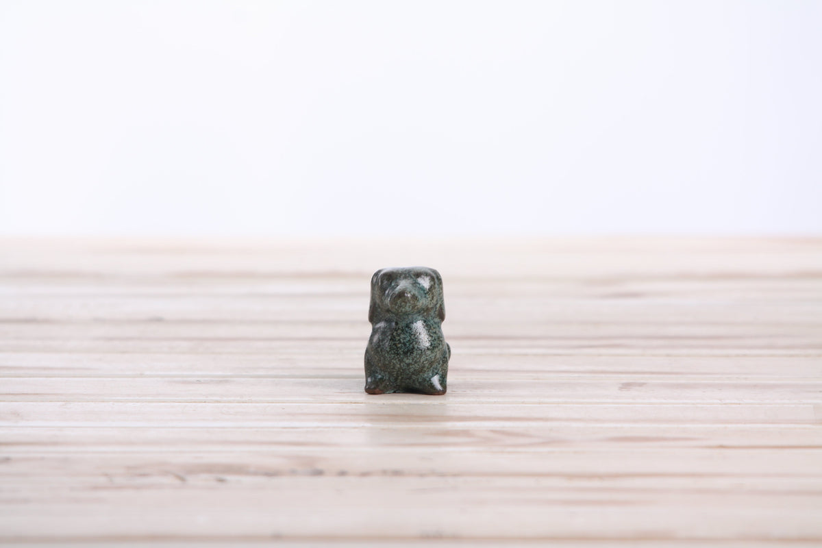 Butch the Dachshund ceramic figurine Seaweed 2025 — view 5
