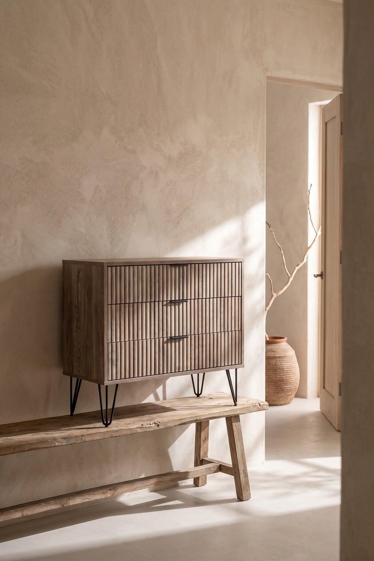 Dumbo 35" Fluted Dresser in Rustic